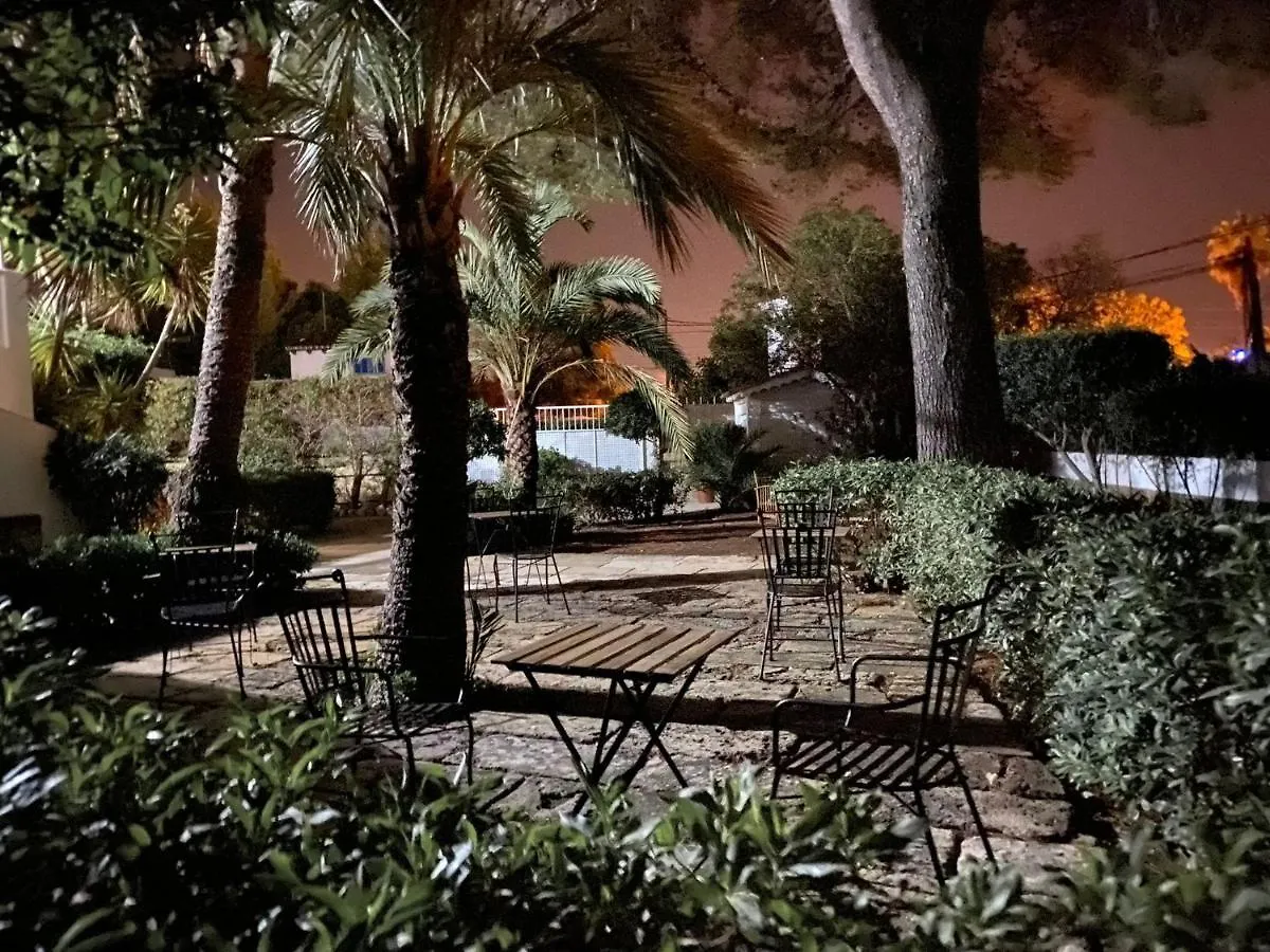 Hostal Residencia Alma Port de Alcudia  Port de Alcudia (Mallorca)
