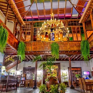 https://hotel-marquesa.in-canary-islands.com
