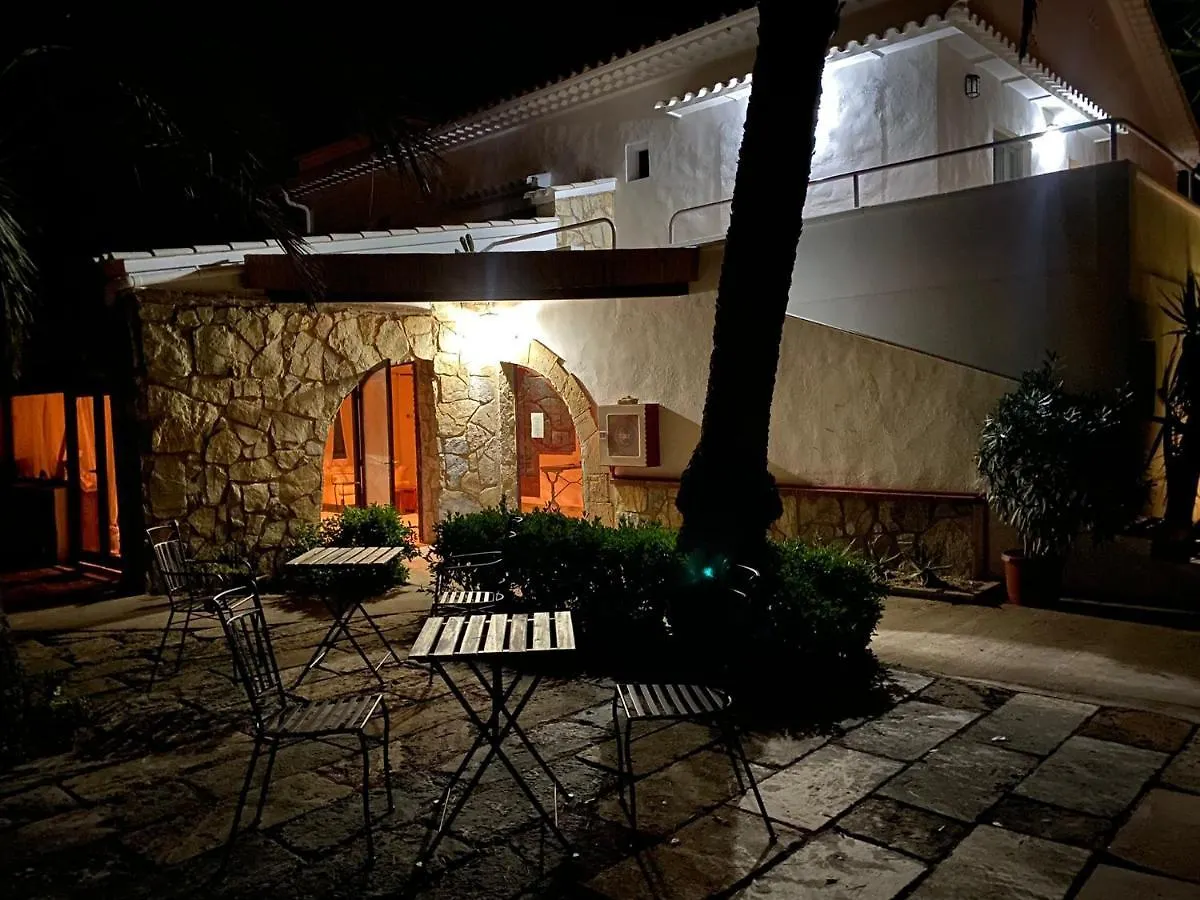 Guest house Hostal Residencia Alma Port de Alcudia
